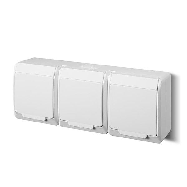 Потрійна розетка з заземленням та кришкою Elektro-Plast Hermes IP44 біла